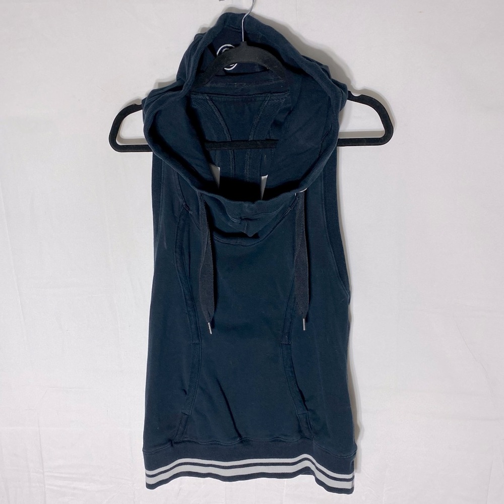Vintage Lululemon Athletics Black Sleeveless Hoodie with Striped Hem S